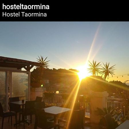"Little Sicilian Home"-Room With A Private Bathroom & Kitchen -Fridge - And Shared A Beautiful Terrace On Hostel Taormina Center Екстер'єр фото