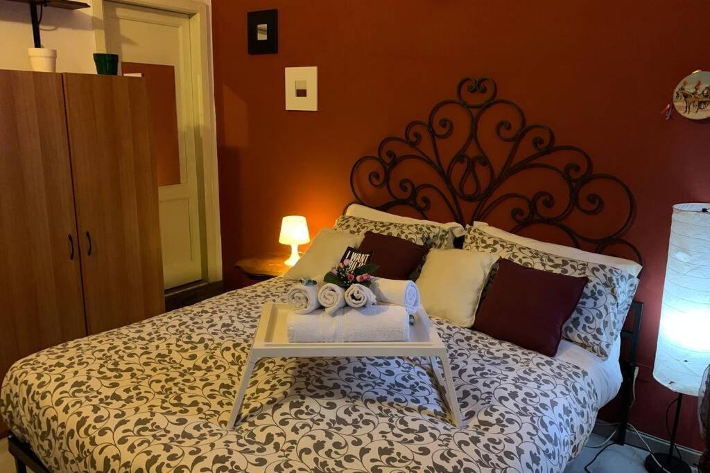"Little Sicilian Home"-Room With A Private Bathroom & Kitchen -Fridge - And Shared A Beautiful Terrace On Hostel Taormina Center Екстер'єр фото