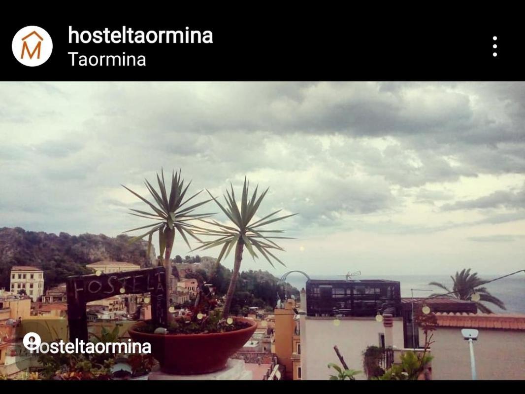 "Little Sicilian Home"-Room With A Private Bathroom & Kitchen -Fridge - And Shared A Beautiful Terrace On Hostel Taormina Center Екстер'єр фото