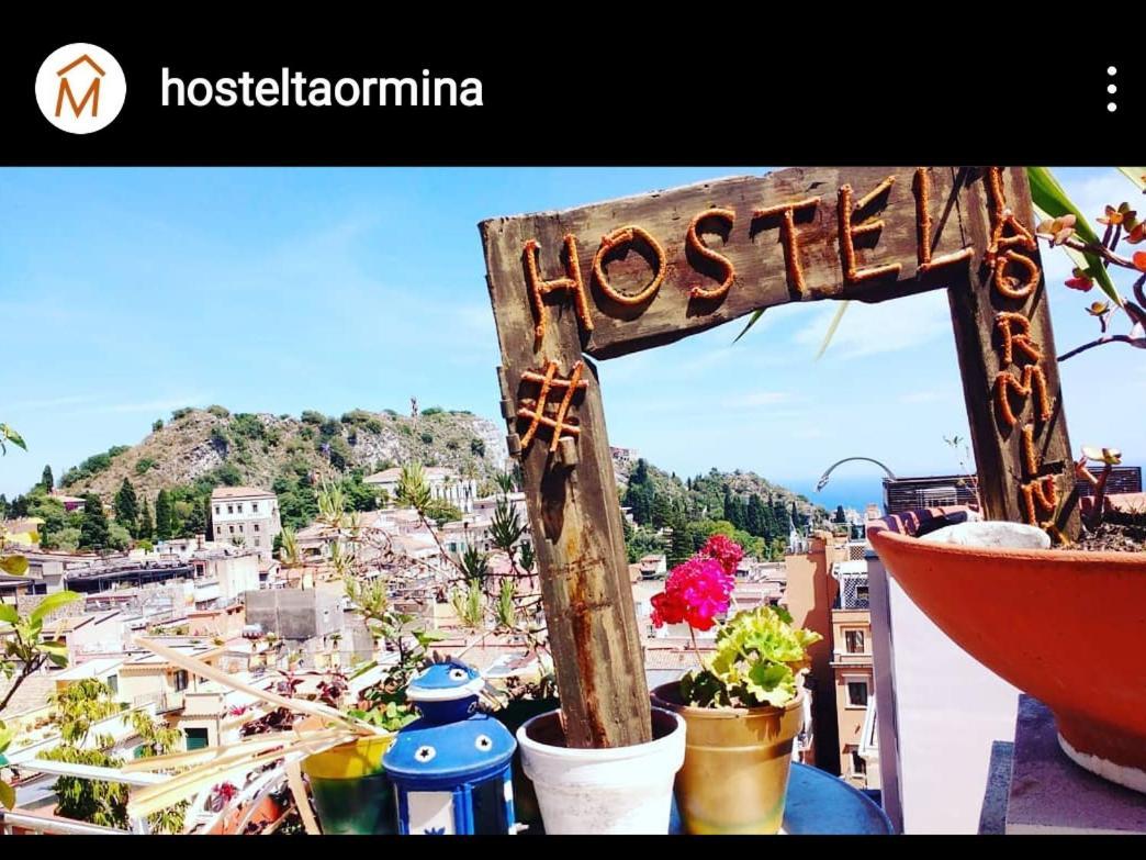 "Little Sicilian Home"-Room With A Private Bathroom & Kitchen -Fridge - And Shared A Beautiful Terrace On Hostel Taormina Center Екстер'єр фото
